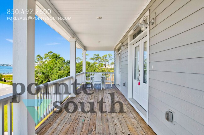 Building Photo - 16262 Tarpon Dr