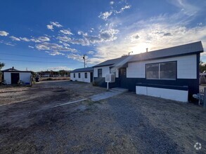 Building Photo - Cute 1 bedroom Fernley home with garage!