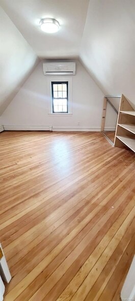 Building Photo - 88-37 62nd Dr