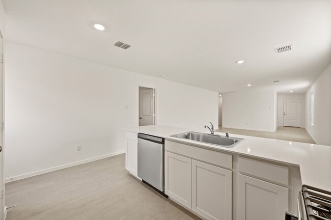 Building Photo - 1340 Blazin Bronco Trl