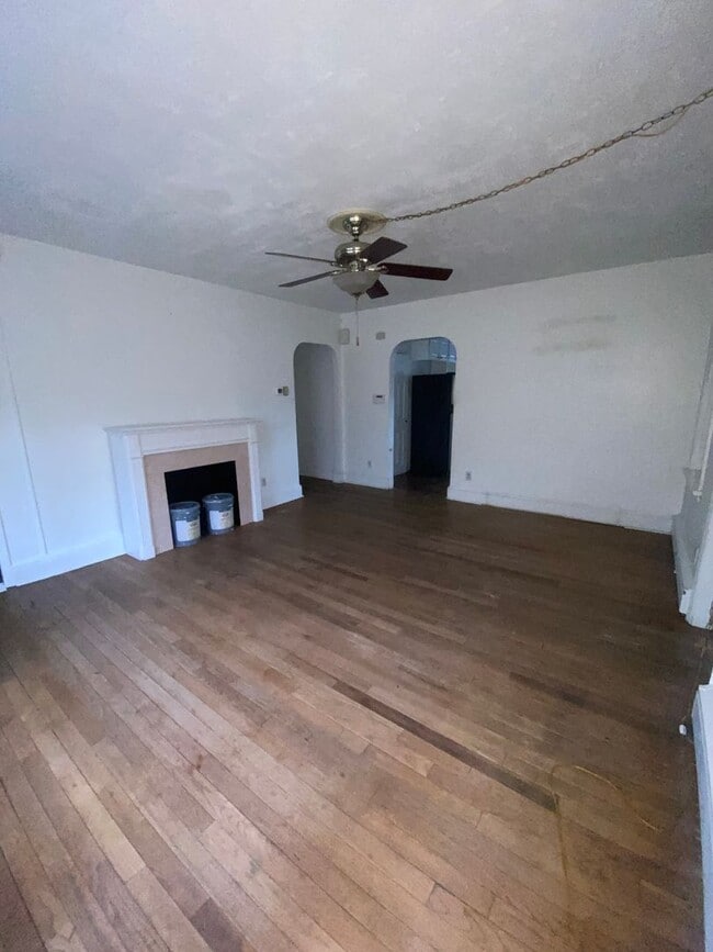 Building Photo - 5817 Keystone St