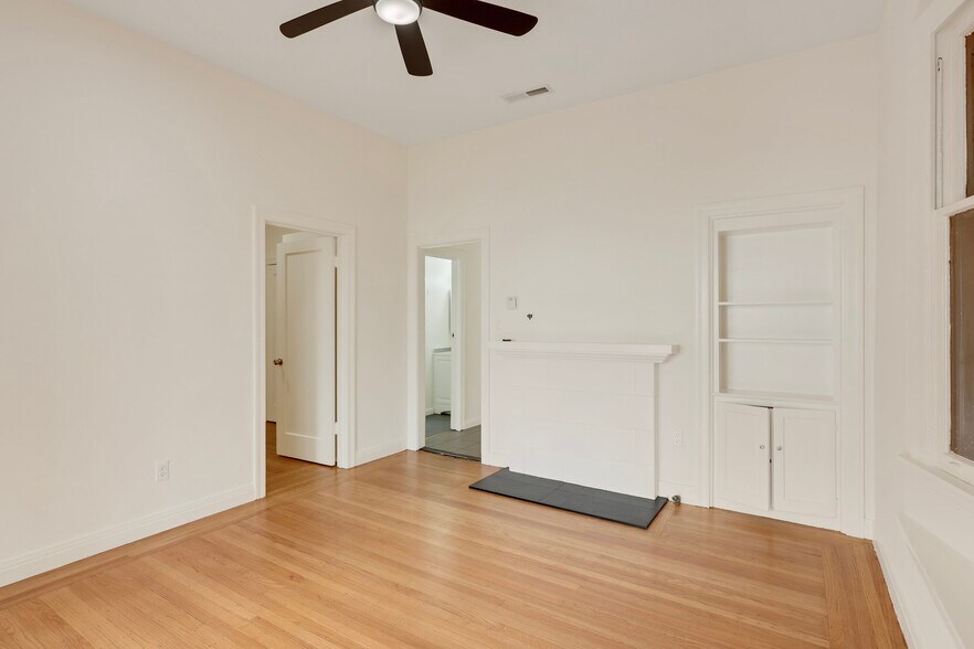 Dining Room - 213 7th St