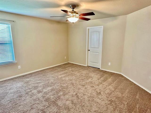 Building Photo - 1052 Decker Dr