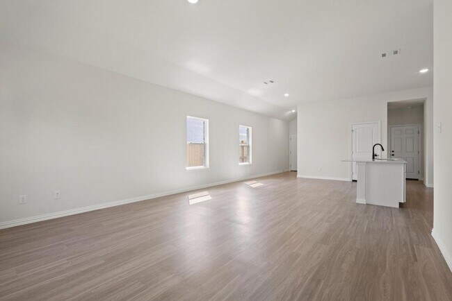 Building Photo - Brand New 3 Bed / 2 Bath Home Be the First...