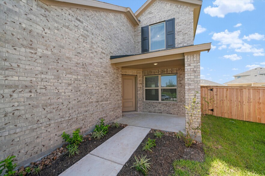Building Photo - 3167 Savannah Rose Dr