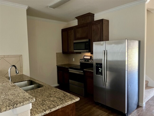 Building Photo - 1120 N Colbert St