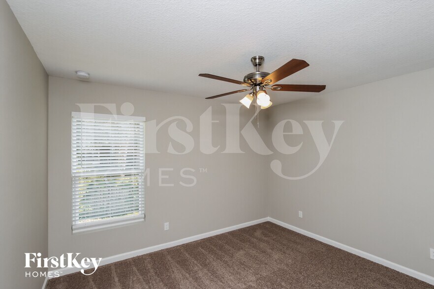 Building Photo - 1468 Rankin Ave SE