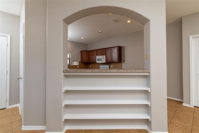 Building Photo - 115 Bear Claw Ct