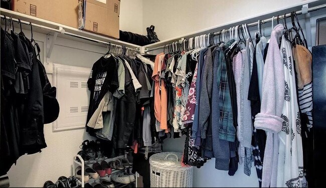 Walk in Closet - 4771 Copeland Cir