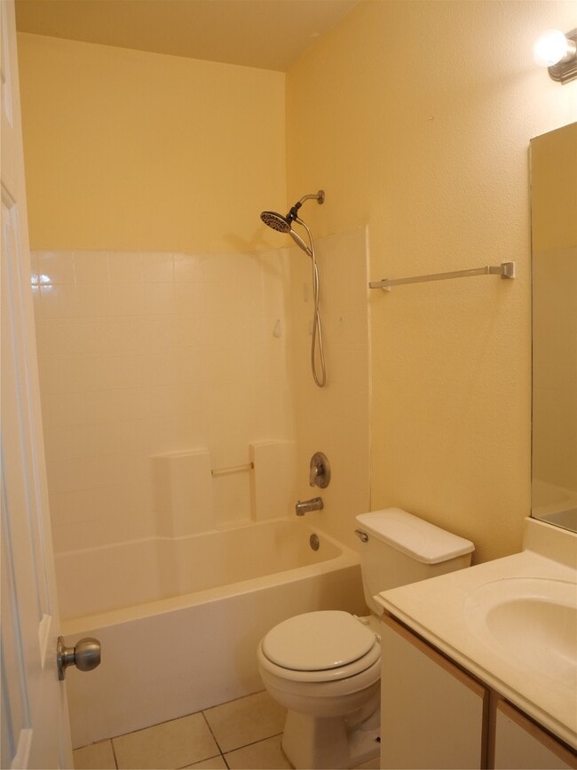 Building Photo - 6289 Wilcrest Dr