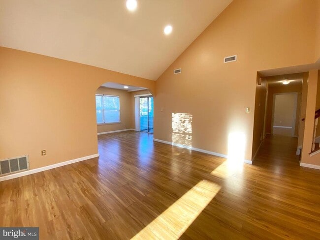 Building Photo - 1107 Ginger Ct