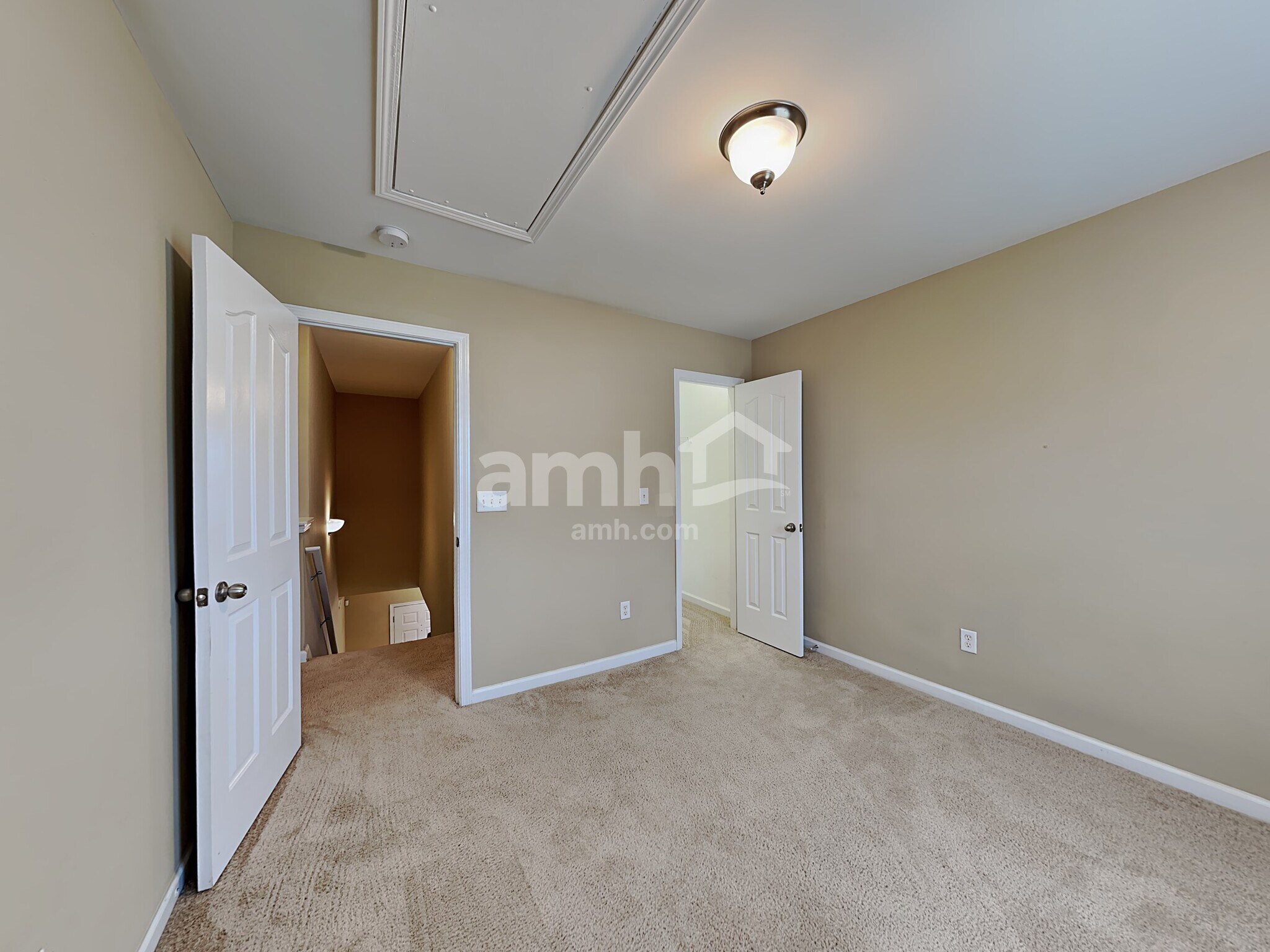 Building Photo - 104 Portland Falls Dr