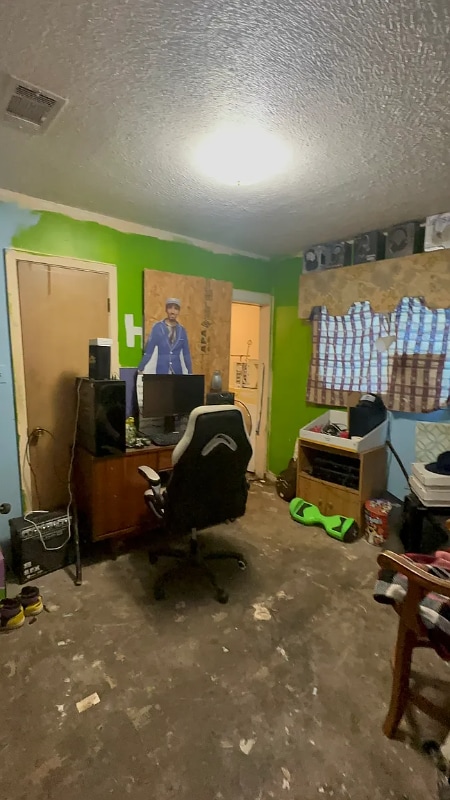 Building Photo - 1932 Overbrook Dr