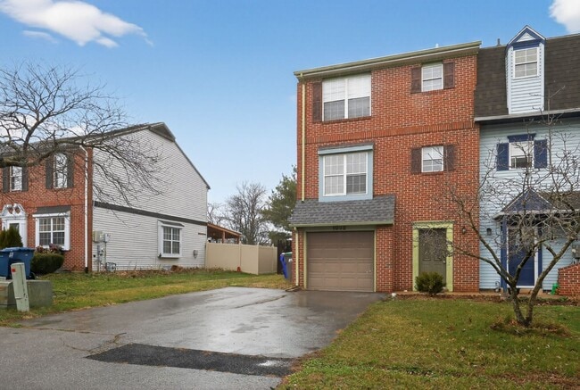 Building Photo - 1022 Old Forge Rd