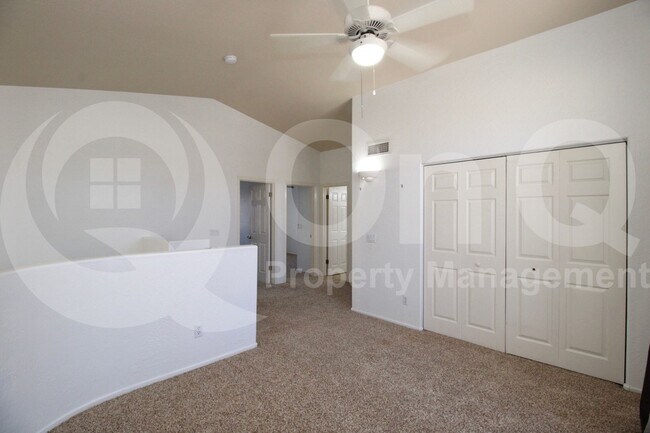 Building Photo - 16257 S 12th Pl