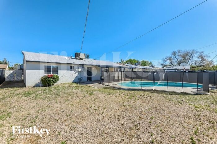 Building Photo - 5037 W Krall St