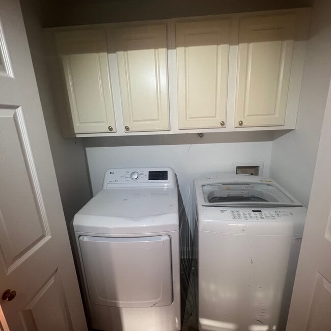 Building Photo - 310 Jeremy Ln