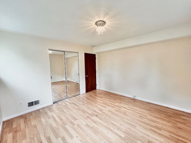 Building Photo - 8308 Whitman Dr