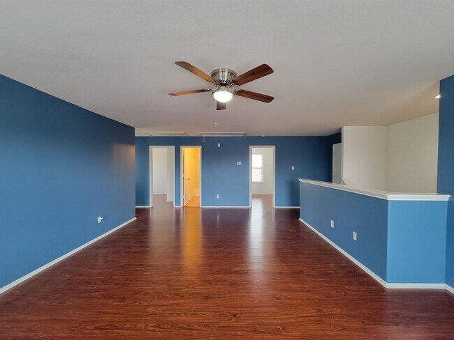 Building Photo - 2131 Cold River Dr