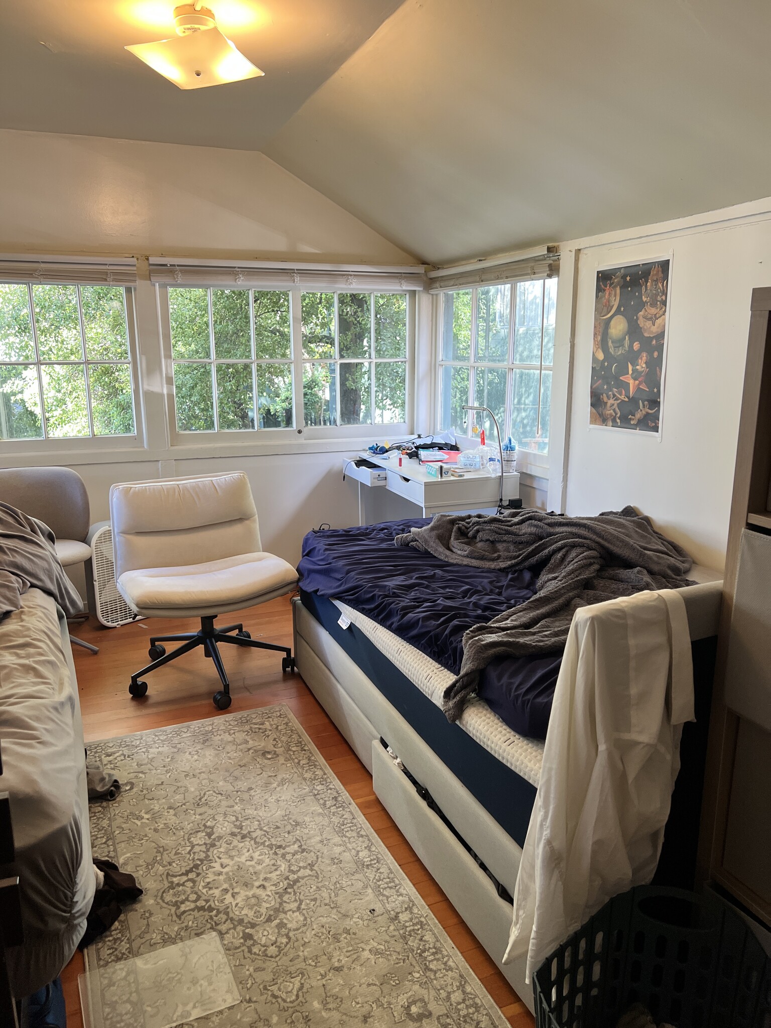 Building Photo - 1733 La Loma Ave