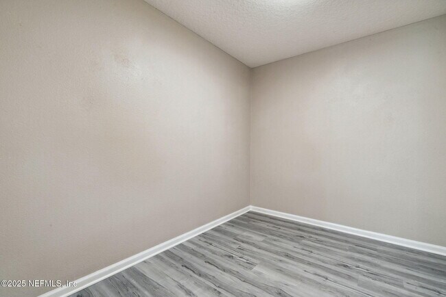 Building Photo - 1425 Royal Dornoch Drive