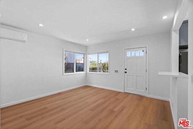 Building Photo - 1406 17th St