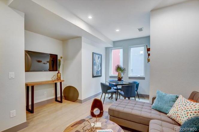 Building Photo - 2820 W 26th Ave