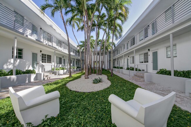 Building Photo - The 331 Apartments by the Beach