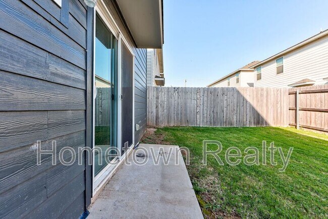 Building Photo - 8923 NW 109th Terrace
