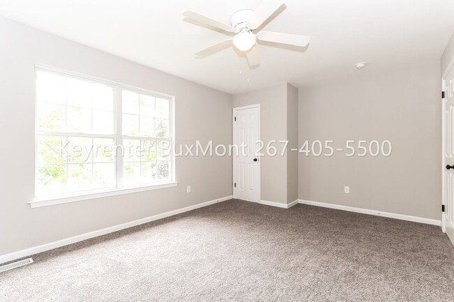 Building Photo - Updated Patriots Ridge Townhome
