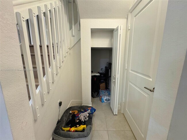 Building Photo - 11788 SW 245 Ter