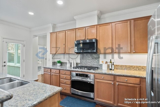 Building Photo - 28530 Gulfport Cir