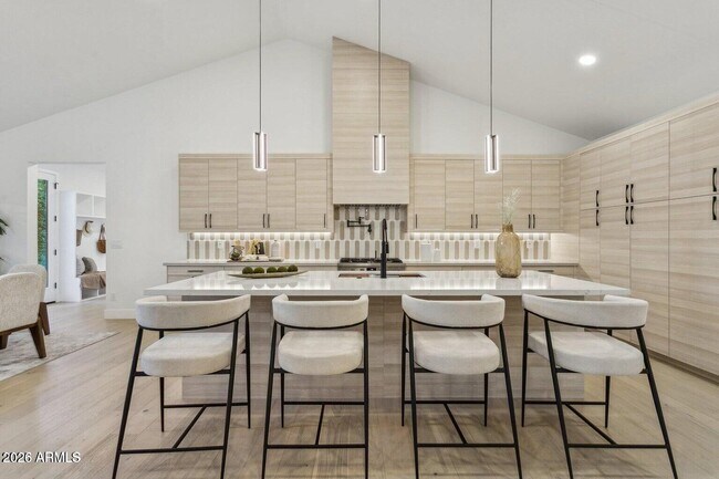 Building Photo - 6323 N 10th Dr