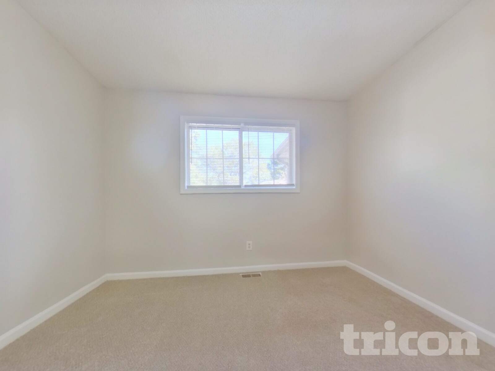 Building Photo - 2901 Pavia Cir