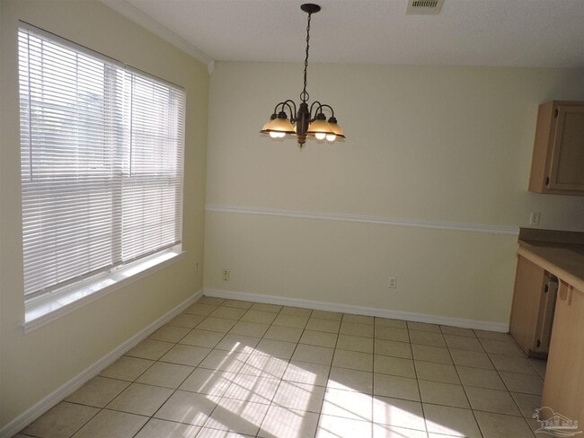 Building Photo - 3296 Two Sisters Wy