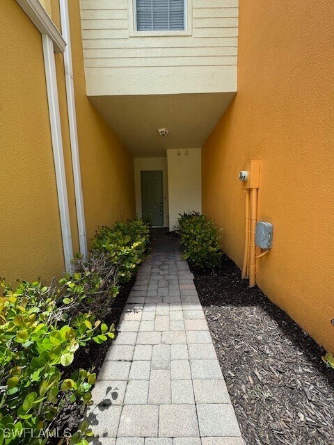 Building Photo - 16142 Via Solera Cir