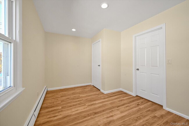 Building Photo - 480 Ocean Ave