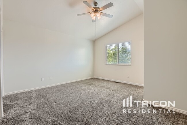 Building Photo - 4199 S 3250 W