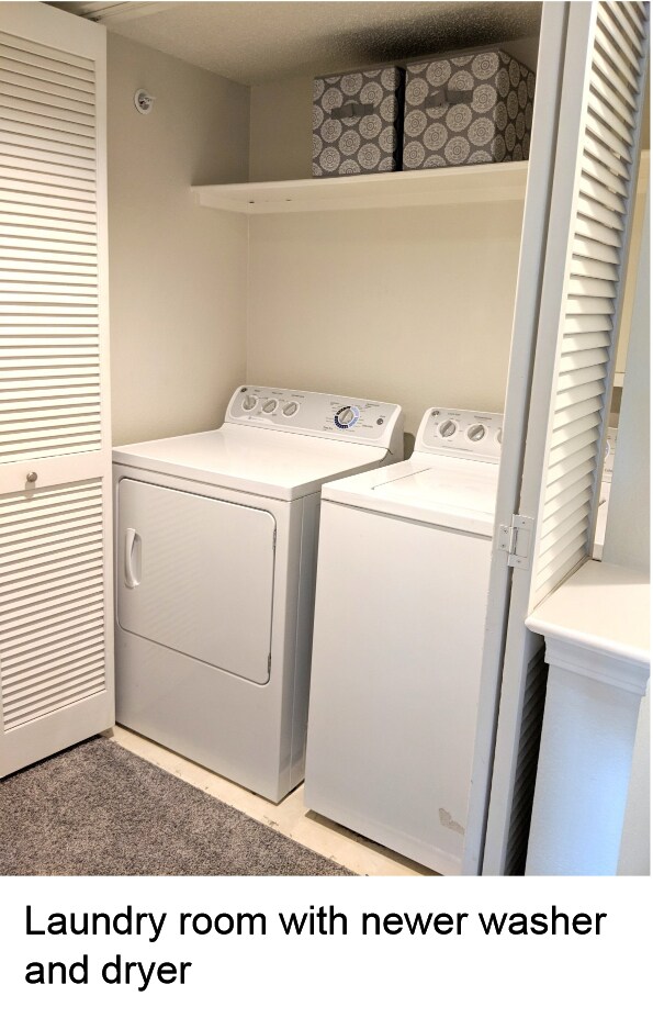 Laundry - 1942 Oxford Ln
