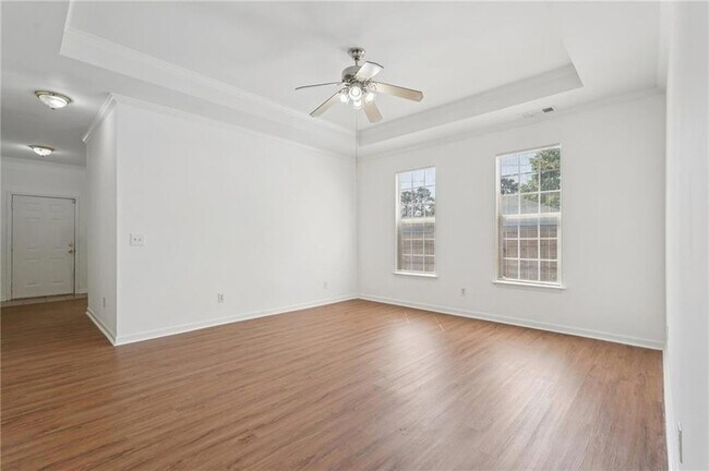 Building Photo - 2596 Bates St SE