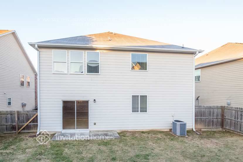 Building Photo - 2718 Farmstead Ct