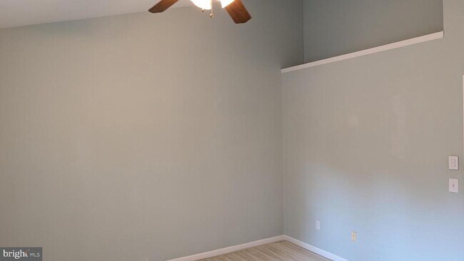 Building Photo - 20970 Rootstown Terrace
