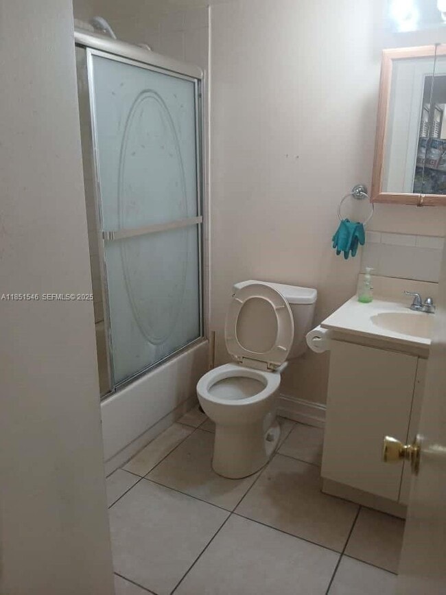 Building Photo - 2055 SW 122nd Ave