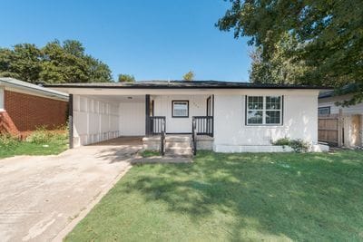 Building Photo - 725 W Brock St