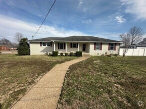 Building Photo - For Lease - 3 bed, 2 bath, 2505 SqFt Singl...