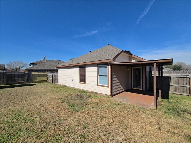 Building Photo - 5006 Mill Creek Dr