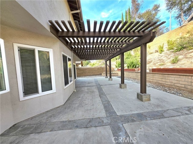 Building Photo - 2173 Seaview Dr