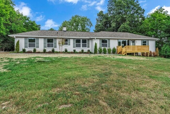 Primary Photo - Secluded Remodeled Madison House