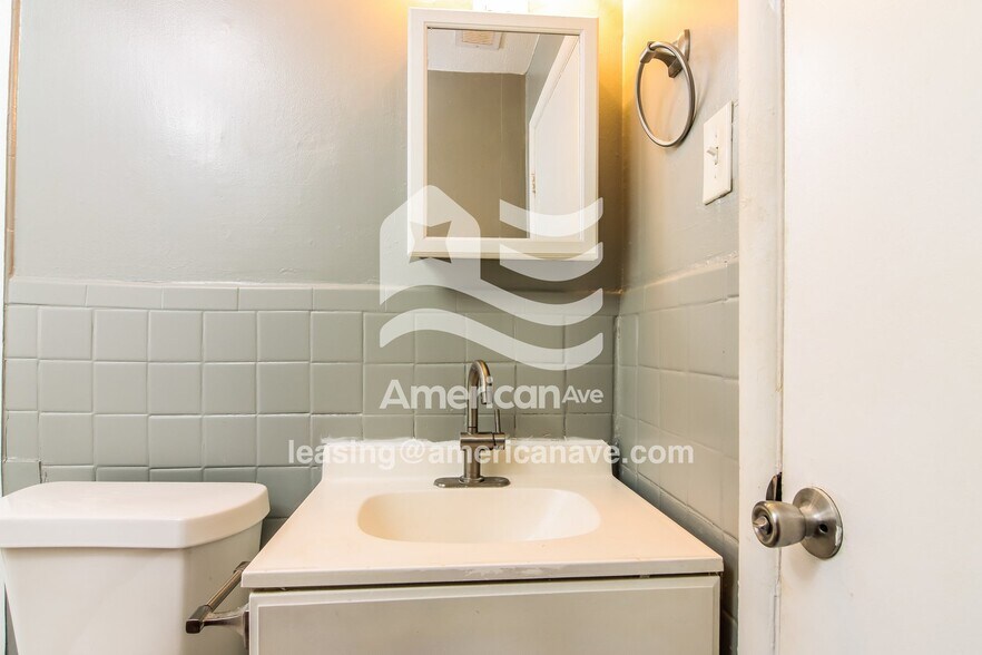 Building Photo - 1529 Buford Ave