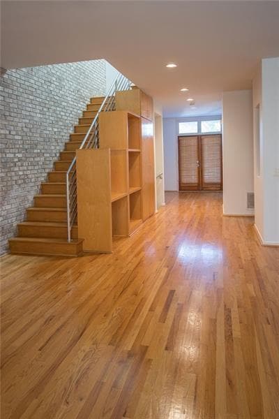 Building Photo - 1255 Apple Valley Rd NE